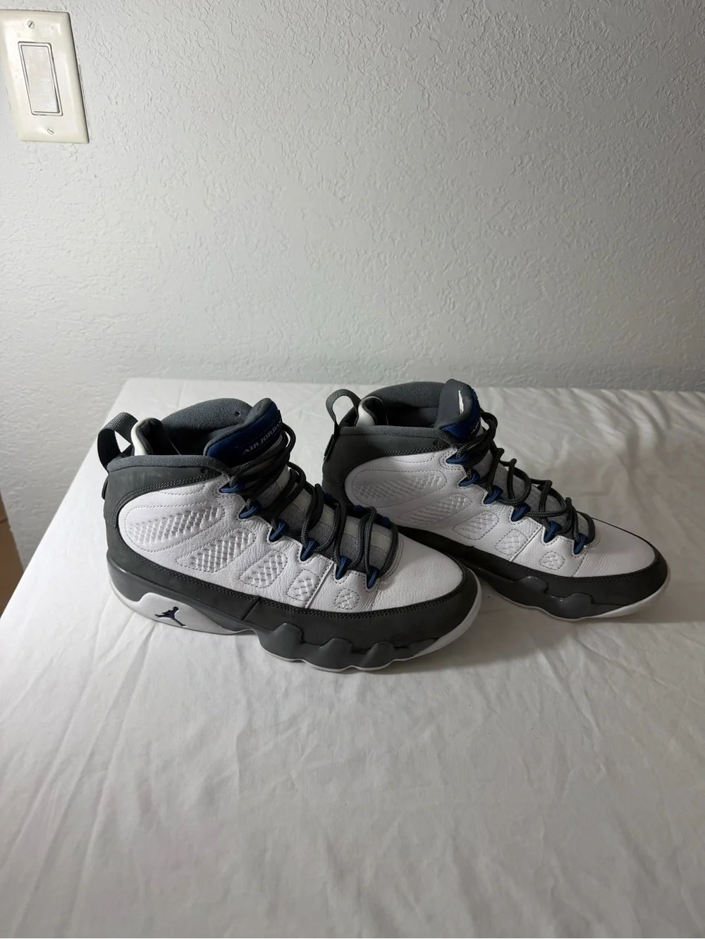 Air Jordan 9 Retro 'Flint Grey and French Blue'